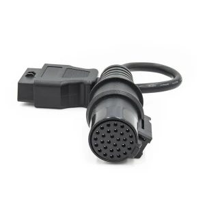 Adaptateur diagnostic OBD pour Iveco 30 broches vers 16 broches OBD2