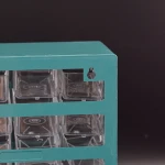 Estantería compacta para organizar piezas pequeñas en garaje