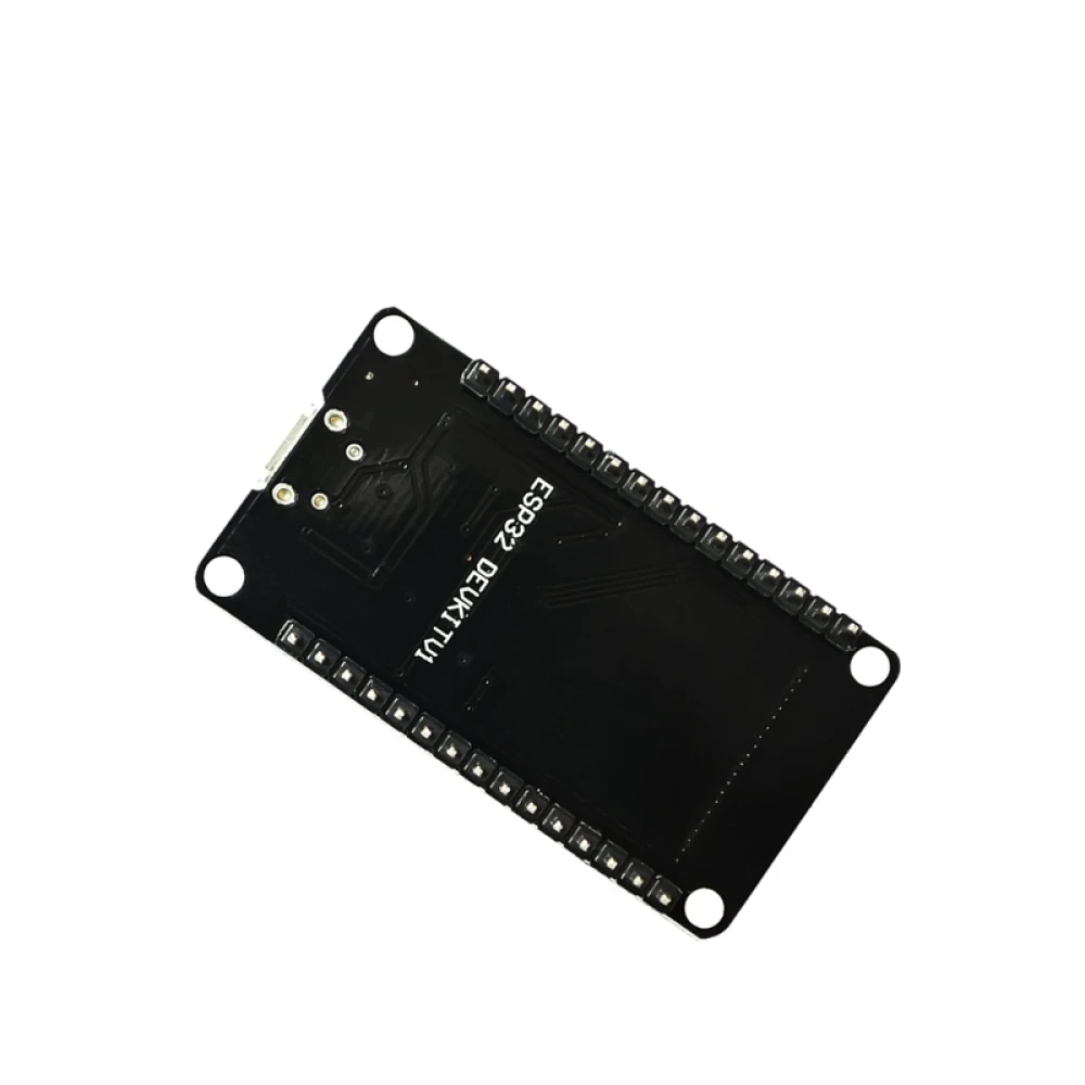 Detalle del ESP32 Dev Kit con chipset Tensilica y conectividad inalámbrica