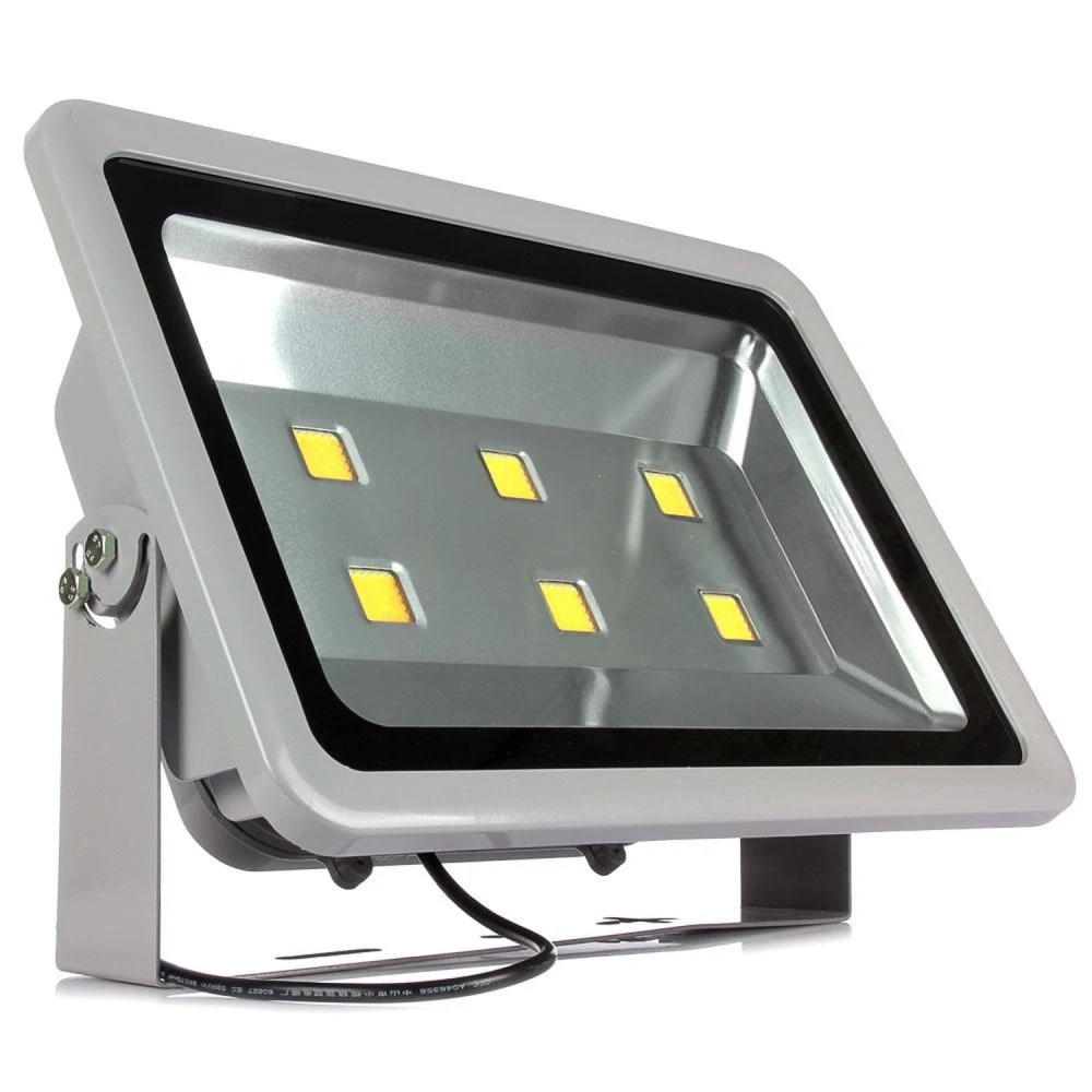 Projecteur LED 300W 6000K à lumière puissante pour extérieur