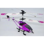 Vista lateral del helicóptero radio control M-1 V2 morado