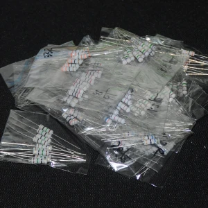 Pack résistances 1W 230 unités - 23 valeurs de 22 Ohm à 1M Ohm