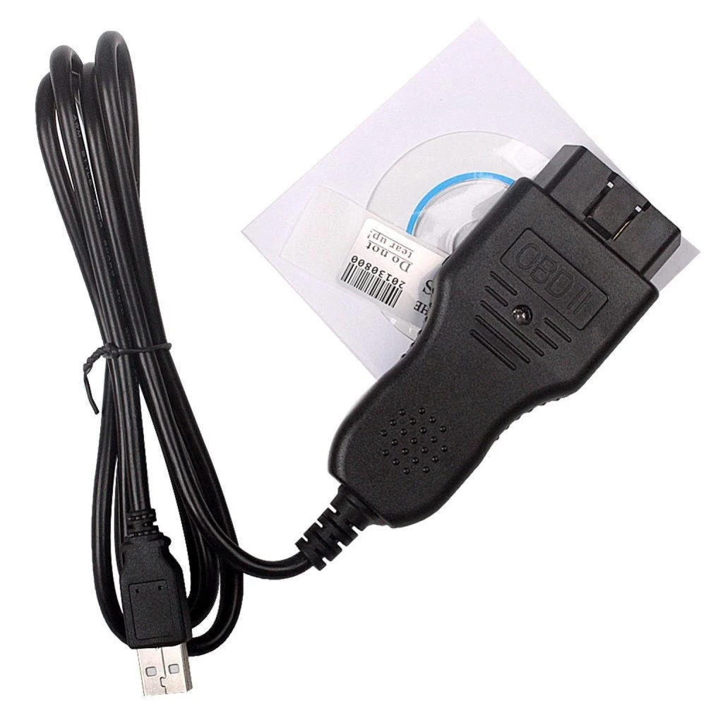 Piwis Cable Durametric para Porsche junto a portátil con software de diagnóstico